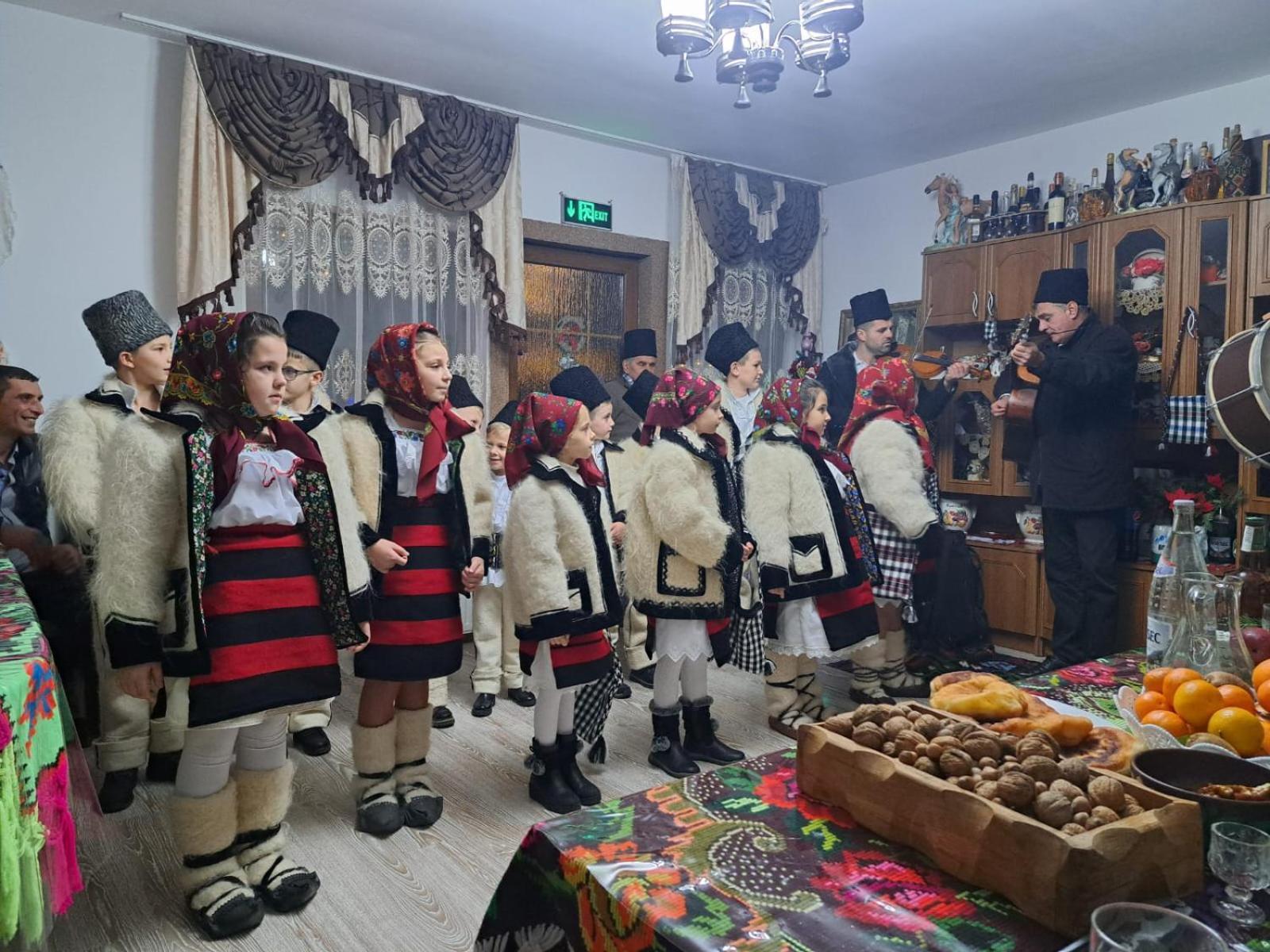 فيلا Casa De La Ferma Mariuca Berbesti المظهر الخارجي الصورة